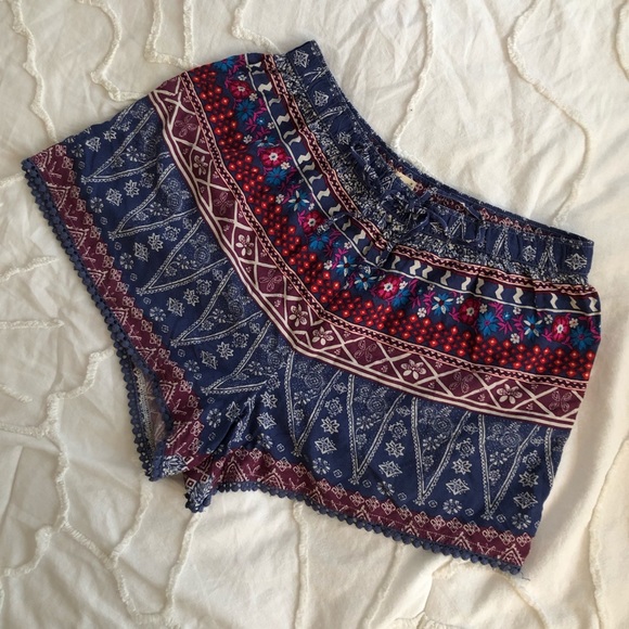 Hollister Pants - Hollister Soft High Rise Boho Shorts